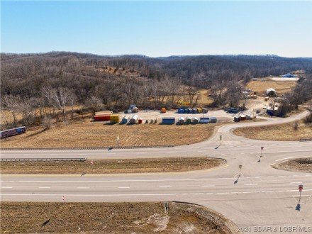 000 Hwy 54, Linn Creek, MO 65052