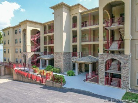 3168 TWIN RIVERS, Camdenton, MO 65020