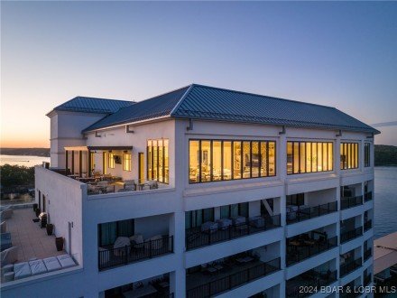 166 Captiva, Sunrise Beach, MO 65079