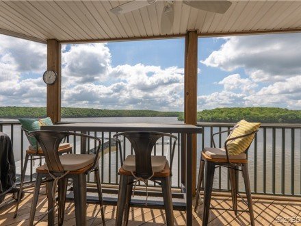 194 Park Place, Kaiser, MO 65047