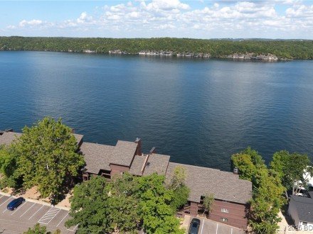 5940 Baydy Peak, Osage Beach, MO 65065