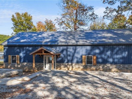 834 Emerald Hills, Edwards, MO 65326