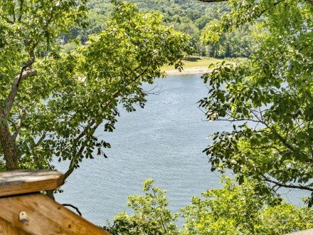 170 Sundance, Cape Fair, MO 65624