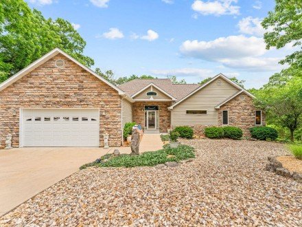 159 Oak Tree Point, Shell Knob, MO 65747