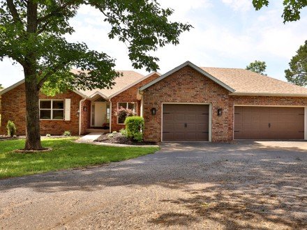 185 Tanner, Branson, MO 65616