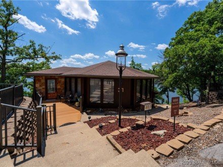 403 Treetop, Lake Ozark, MO 65049