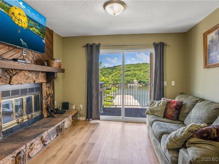 20 Wheelhouse, Lake Ozark, MO 65049