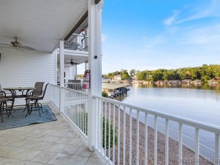1359 Seascape, Osage Beach, MO 65065