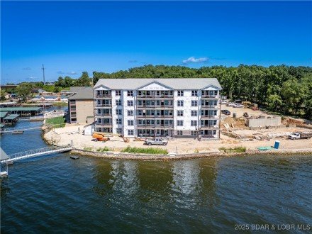 290 Plaza Beach, Camdenton, MO 65020