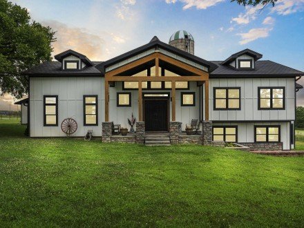 223 Roberts, Long Lane, MO 65590