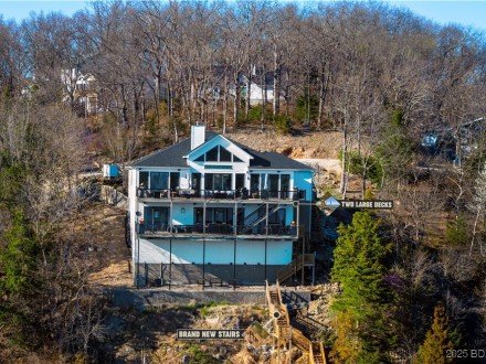 820 Palisades, Four Seasons, MO 65049