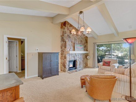 370 Waters Edge, Lake Ozark, MO 65049