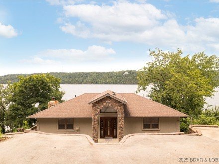 261 Shell Bay, Linn Creek, MO 65052