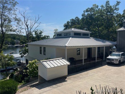 32951 Greenhills Rd, Gravois Mills, MO 65037