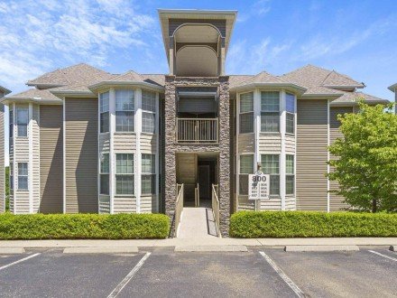 802 Rocky Shore, Kimberling City, MO 65686