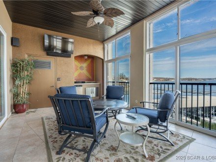 1184 Jeffries, Osage Beach, MO 65065