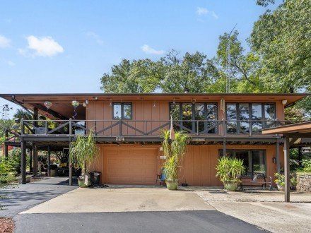 29147 Farm Road 1225, Eagle Rock, MO 65641