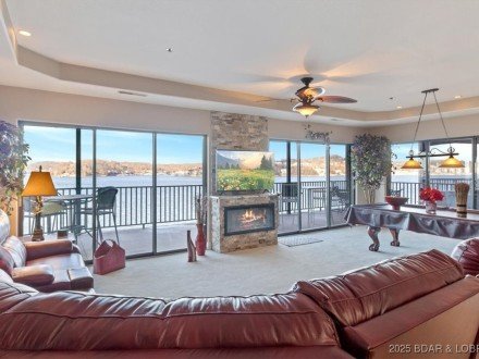 118 Falls Point, Lake Ozark, MO 65049