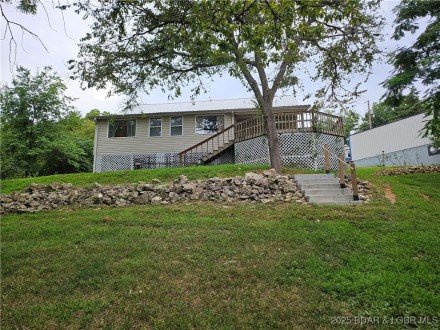 22 Launching, Edwards, MO 65326