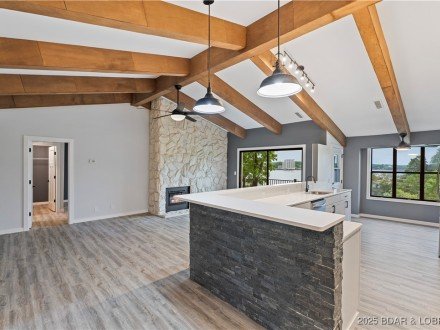345 Waters Edge, Lake Ozark, MO 65049