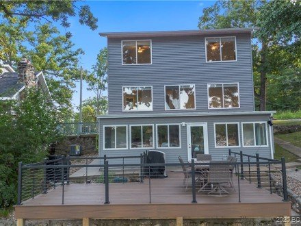 522 Highly, Sunrise Beach, MO 65079