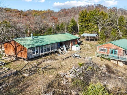 5906 Azelea, Stover, MO 65078