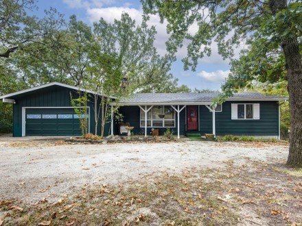 374 Heather Row, Branson West, MO 65737