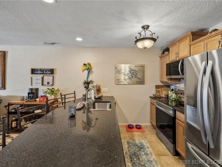 432 Indian, Osage Beach, MO 65065-8633