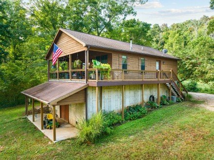 518 Baker Hole, Galena, MO 65656