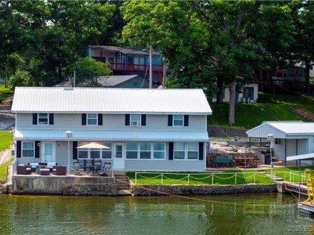 14891 Knoxville, Gravois Mills, MO 65037