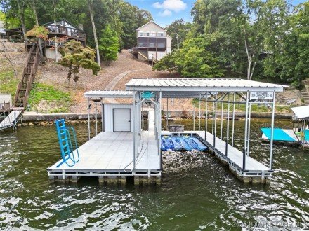 1354 Linn Creek, Lake Ozark, MO 65049