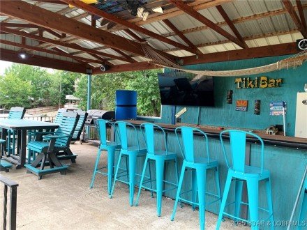 2100 Spring Cove, Sunrise Beach, MO 65079