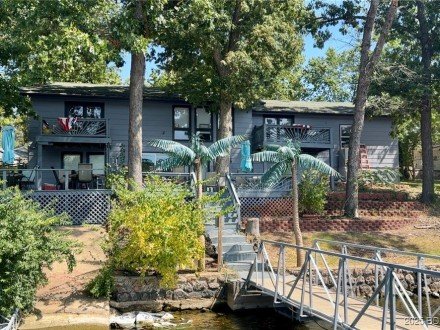 33098 Forum, Gravois Mills, MO 65037