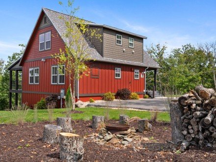 237 Carefree, Kimberling City, MO 65686