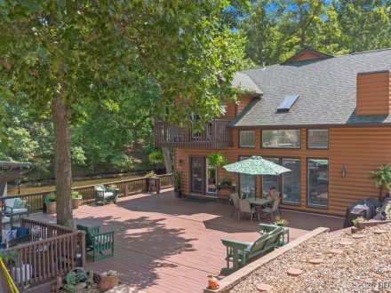 33367 Emerald, Sunrise Beach, MO 65079