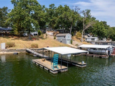 78 Ke Jo Point, Gravois Mills, MO 65037