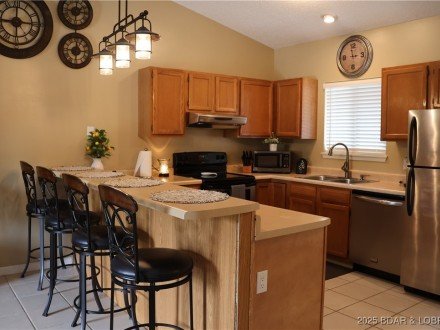 611 Lazy Days, Osage Beach, MO 65065