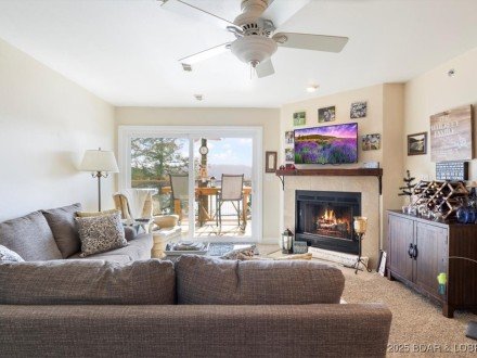 222 Park Place, Kaiser, MO 65047