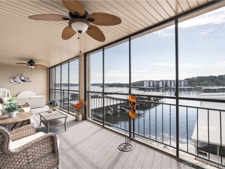 106 Falls Point, Lake Ozark, MO 65049