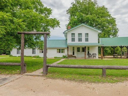 267/271 Knox Lane 19+/- Acres, Noel, MO 64854