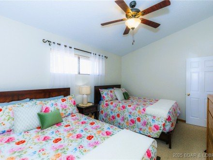 150 Southwood Shores, Four Seasons, MO 65049