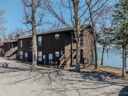 256 Lone Oak, Sunrise Beach, MO 65079