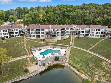 70 Robinwood, Lake Ozark, MO 65049