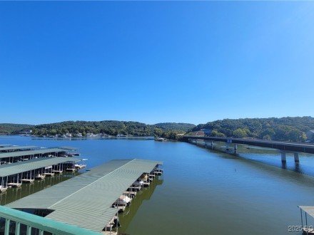 298 Cedar Heights, Camdenton, MO 65020