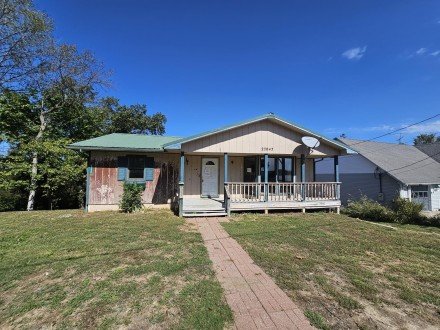 27045 Hickory, Eagle Rock, MO 65641