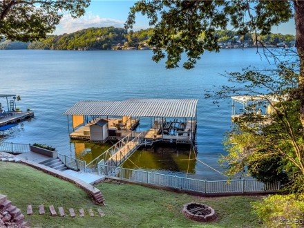 6548 Robyn, Osage Beach, MO 65065