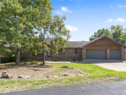 140 Libby, Galena, MO 65656