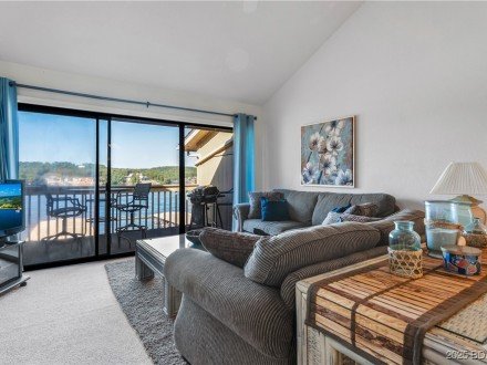 2500 Bay Point, Osage Beach, MO 65065