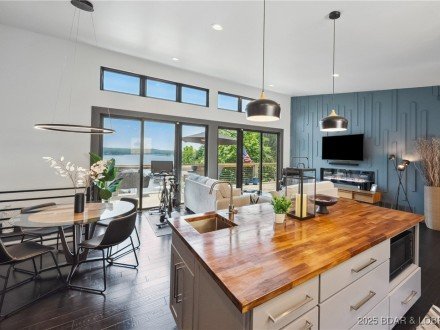 626 Eagle, Four Seasons, MO 65049