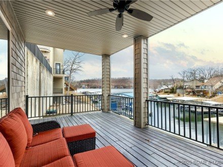 27112 White Horse, Rocky Mount, MO 65072